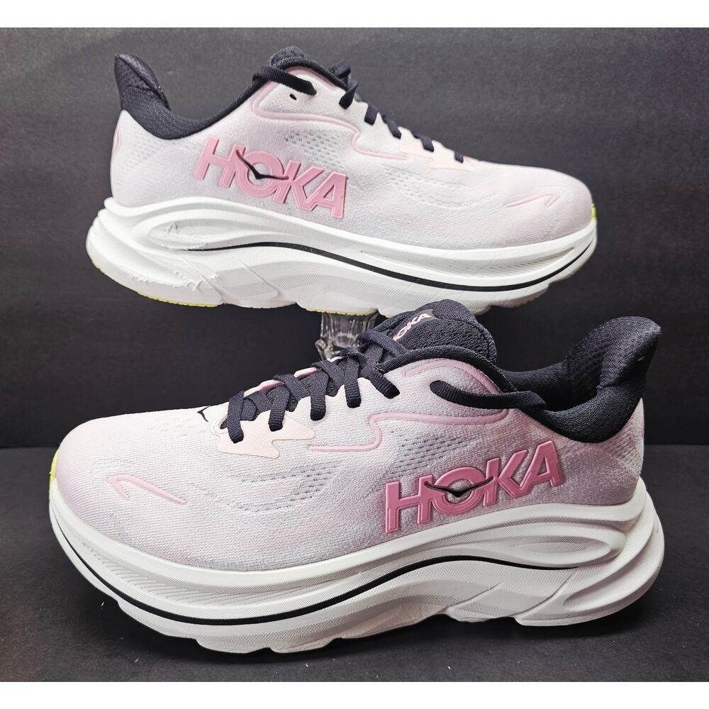 Hoka Women 9 Comfy footwear